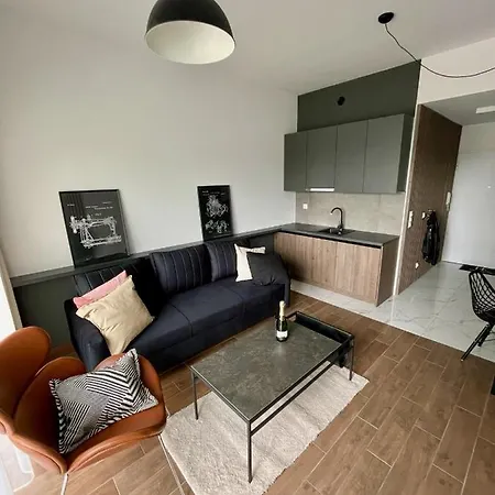 Apartment Z Balkonem. Slonimskiego 2 Wroclaw